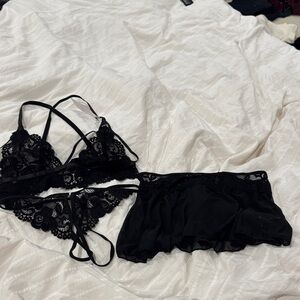 Chic Black Lace Bralette, Panty and Skirt Set, NEW! ✨